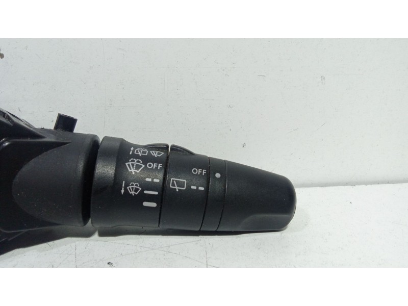 Recambio de mando multifuncion para nissan terrano ii (r20) 2.7 td 4wd referencia OEM IAM 25260AV775  