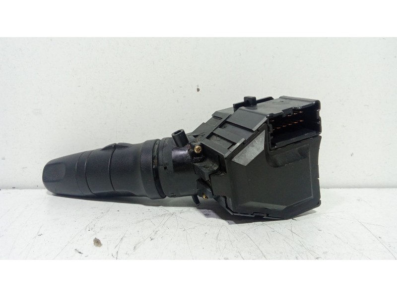 Recambio de mando multifuncion para nissan terrano ii (r20) 2.7 td 4wd referencia OEM IAM 25260AV775  