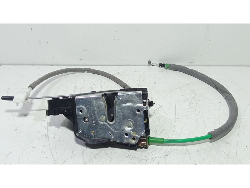 Recambio de cerradura puerta trasera izquierda para bmw serie 3 touring (e46) 2.0 16v diesel cat referencia OEM IAM SERIE 3 TOUR