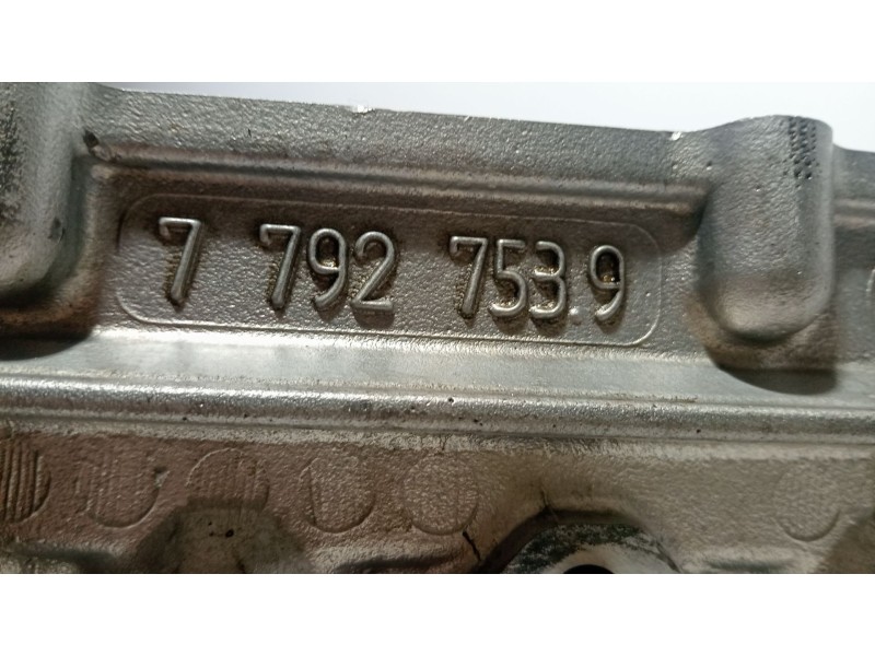 Recambio de culata para bmw serie 5 berlina (e39) 3.0 24v turbodiesel cat referencia OEM IAM 77927539  