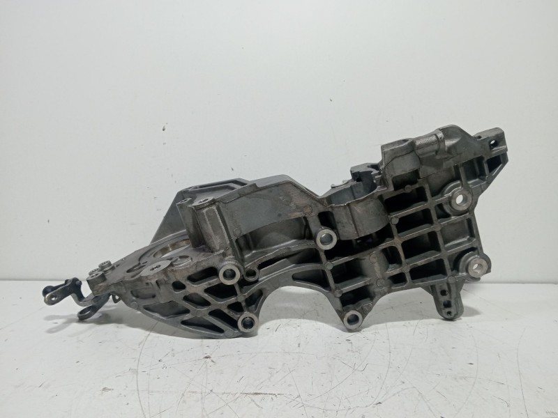 Recambio de soporte alternador para volkswagen tiguan (5n_) 2.0 tdi 4motion referencia OEM IAM 03L903143  