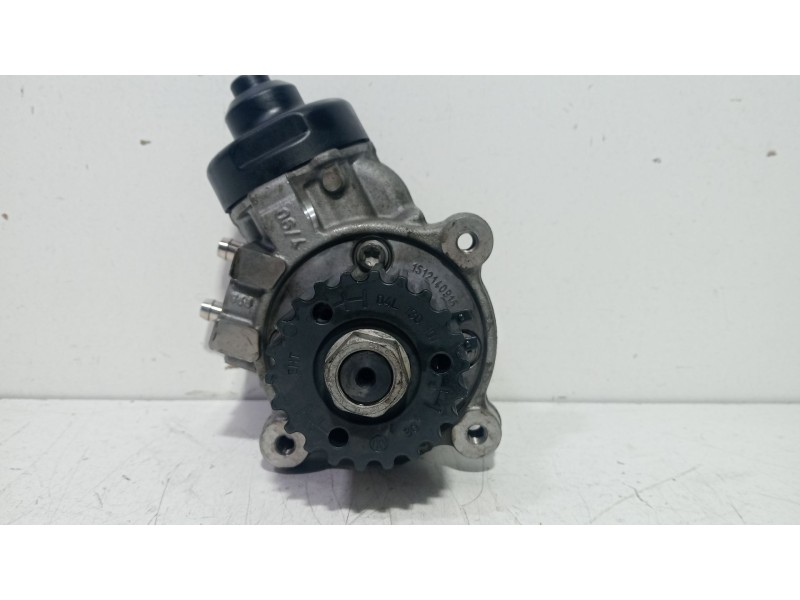 Recambio de bomba inyeccion para seat leon (5f1) 2.0 tdi referencia OEM IAM 04L130755D  