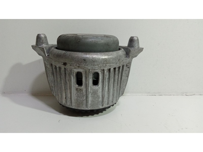 Recambio de soporte motor derecho para mercedes-benz clase c (w204) c 200 cdi (204.001) referencia OEM IAM A2122404217  
