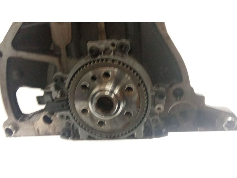 Recambio de bloque para volkswagen caddy iv furgoneta/monovolumen (saa, sah) 2.0 tdi 4motion referencia OEM IAM 04L023C  