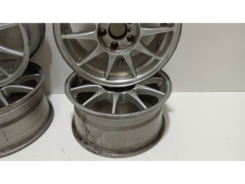 Recambio de juego llantas para seat leon (1p1) 1.9 tdi referencia OEM IAM 16  
