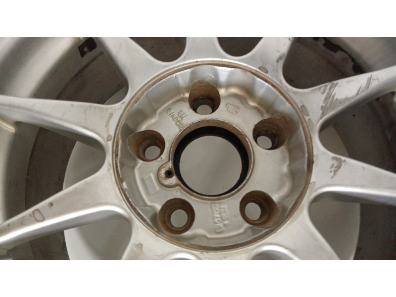 Recambio de juego llantas para seat leon (1p1) 1.9 tdi referencia OEM IAM 16  