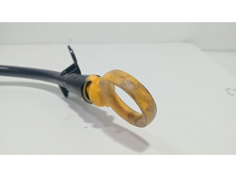 Recambio de varilla aceite para seat leon (5f1) 2.0 tdi referencia OEM IAM 04L103634  