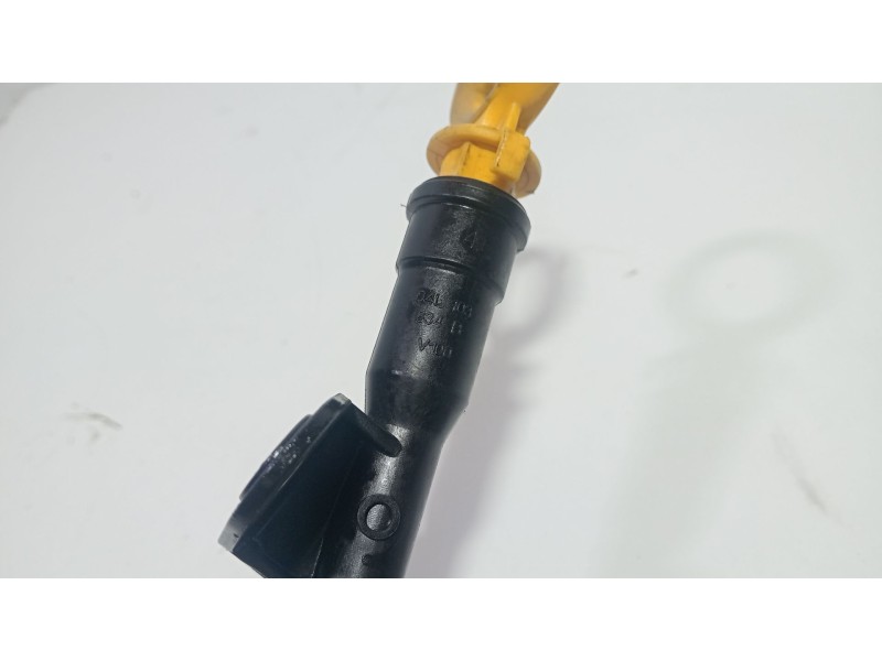 Recambio de varilla aceite para seat leon (5f1) 2.0 tdi referencia OEM IAM 04L103634  