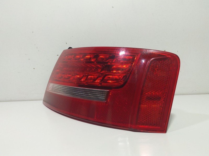 Recambio de piloto trasero derecho para audi a5 (8t3) 2.0 tdi referencia OEM IAM 8T0945096D  