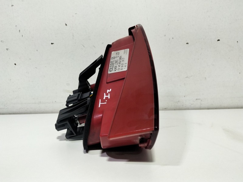 Recambio de piloto trasero izquierdo interior para audi a5 (8t3) 2.0 tdi referencia OEM IAM 8T0945093A  