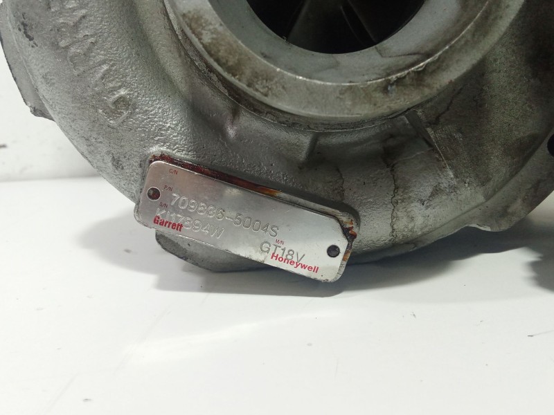 Recambio de turbo para mercedes-benz sprinter 02.00  caja cerrada 313 cdi (903.661-662) referencia OEM IAM 7098365004S  