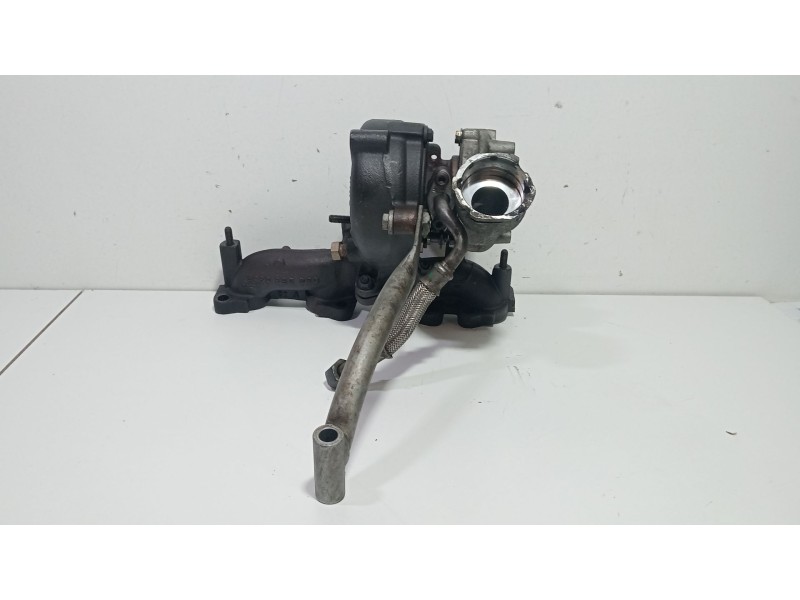 Recambio de turbo para audi a6 berlina (4f2) 2.0 tdi referencia OEM IAM 03G145702  