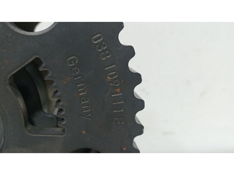 Recambio de polea arbol levas para audi a5 descapotable (8f7) 2.0 tdi referencia OEM IAM 038109111  
