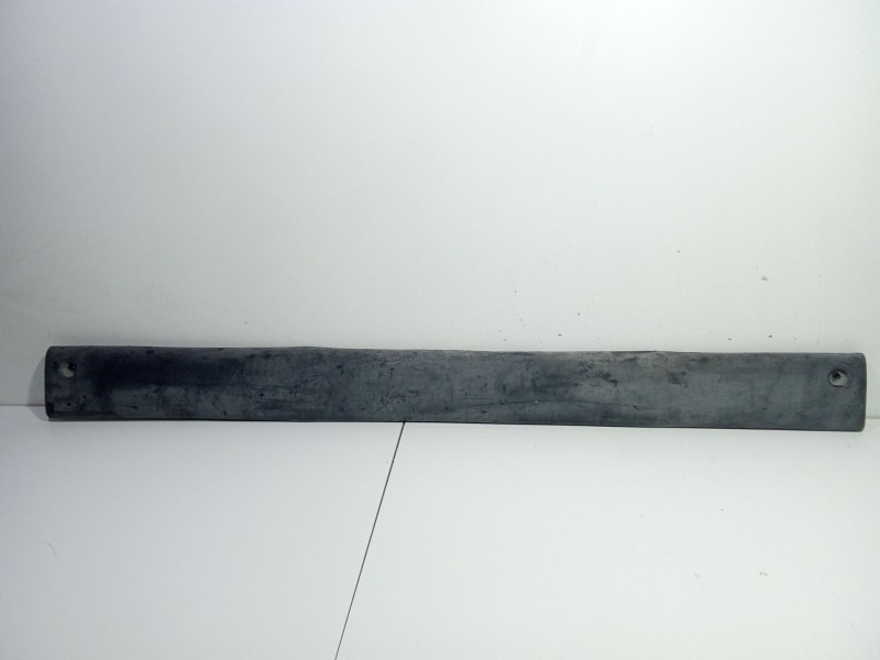Recambio de moldura para renault master ii caja/chasis (ed/hd/ud) 2.5 dci referencia OEM IAM 7701692582  