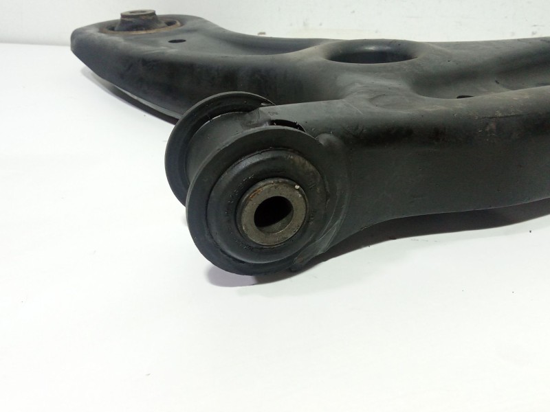 Recambio de brazo suspension inferior delantero izquierdo para seat ibiza iv (6j5, 6p1) 1.9 tdi referencia OEM IAM 6R0407151A  
