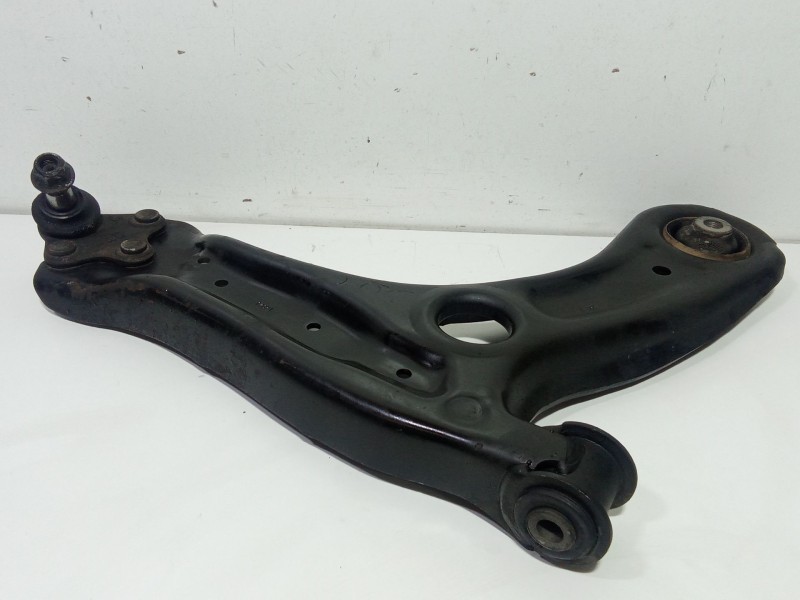 Recambio de brazo suspension inferior delantero derecho para seat ibiza iv (6j5, 6p1) 1.9 tdi referencia OEM IAM 6R0407152A  