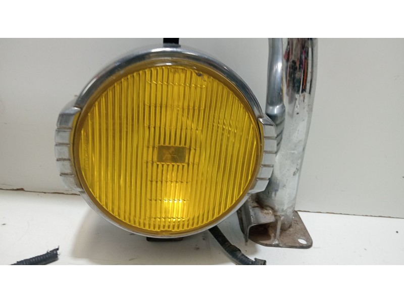 Recambio de defensa delantera para mitsubishi montero (v20/v40) 2800 td gls lujo (4-ptas.) referencia OEM IAM MONTERO (V20/V40) 