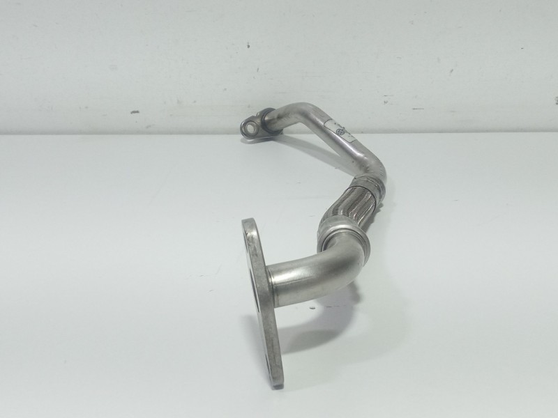 Recambio de tubo para volkswagen scirocco (137) 1.4 tsi (90kw) referencia OEM IAM 03C145735C  