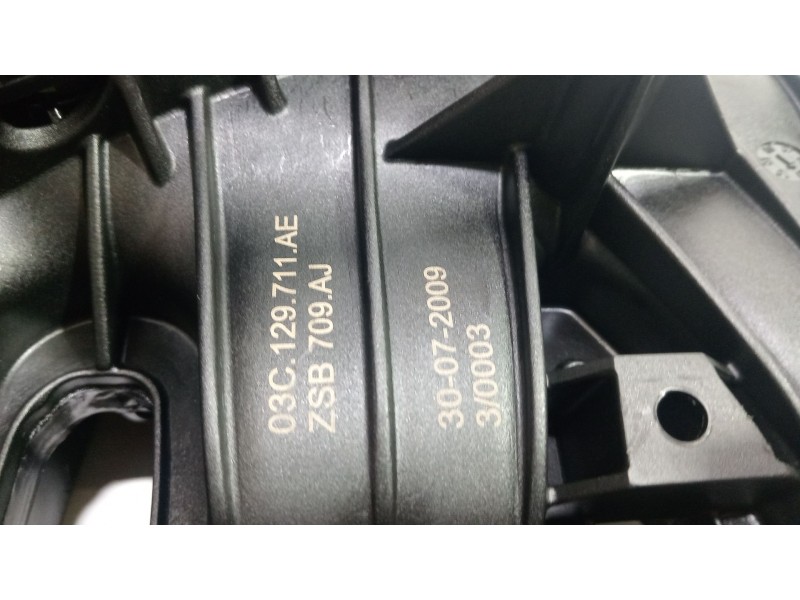 Recambio de colector admision para volkswagen golf vi (5k1) 1.4 tsi referencia OEM IAM 03C129711  