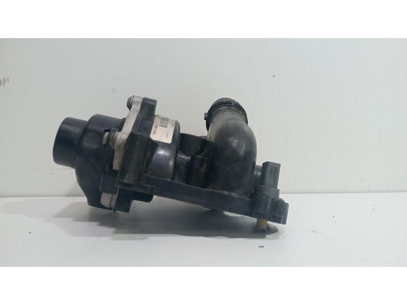 Recambio de bomba agua para audi a5 (8t3) 2.0 tfsi referencia OEM IAM 06J121026  