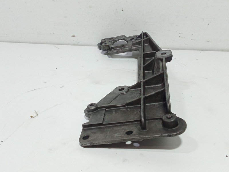 Recambio de soporte motor para volkswagen passat b6 (3c2) 2.0 tdi referencia OEM IAM 03G131159  