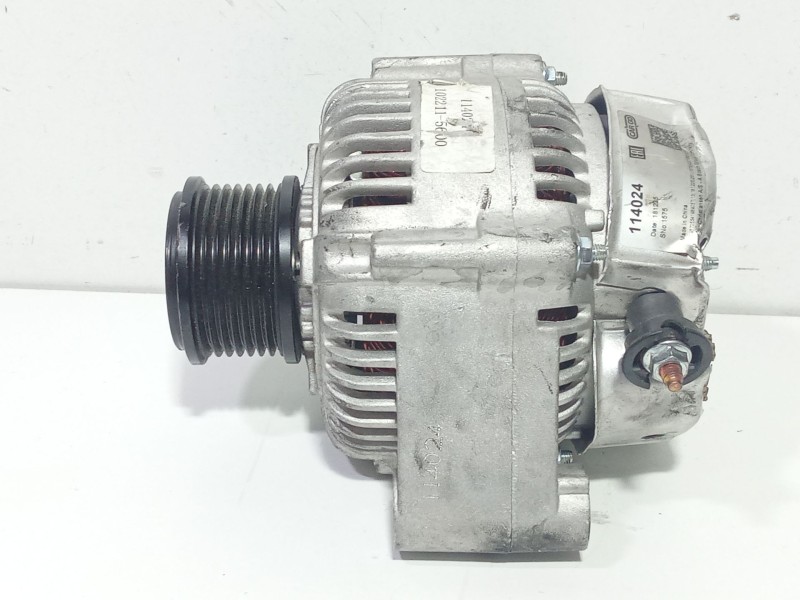 Recambio de alternador para toyota land cruiser (j12) 3.0 d4-d vx referencia OEM IAM 114024  