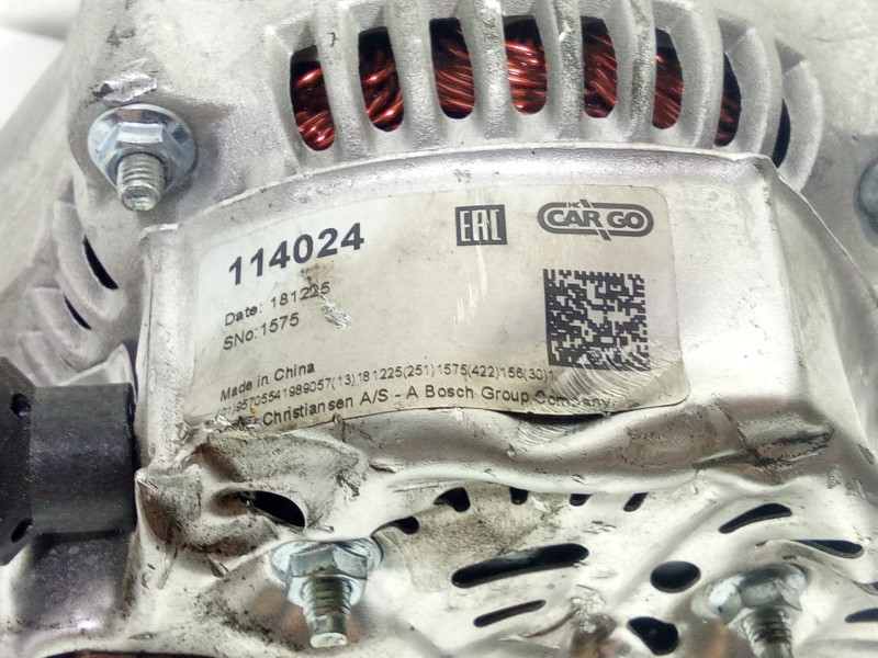 Recambio de alternador para toyota land cruiser (j12) 3.0 d4-d vx referencia OEM IAM 114024  