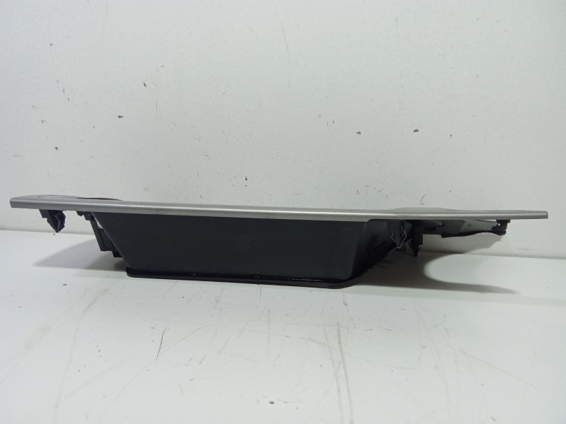 Recambio de moldura para audi a5 (8t3) 2.0 tdi referencia OEM IAM 8T2857185  