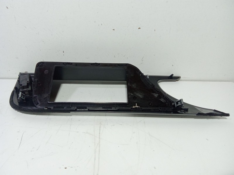 Recambio de moldura para audi a5 (8t3) 2.0 tdi referencia OEM IAM 8T2857185  