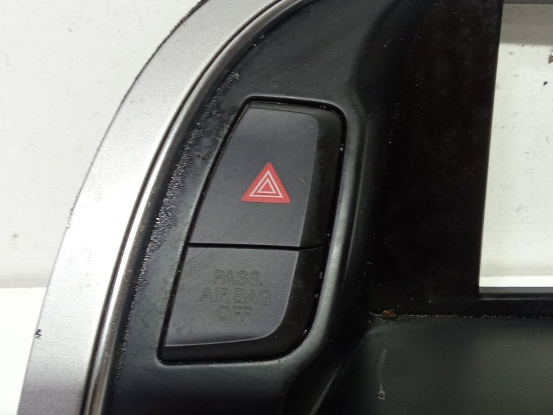 Recambio de moldura para audi a5 (8t3) 2.0 tdi referencia OEM IAM 8T2857185  