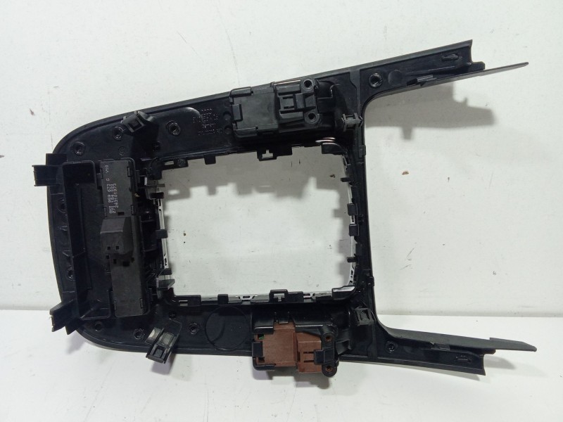 Recambio de moldura para audi a5 (8t3) 2.0 tdi referencia OEM IAM 8K0864261  