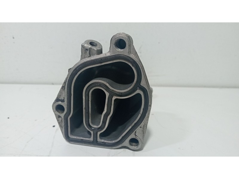 Recambio de soporte filtro aceite para mercedes-benz clase e (w211) e 320 cdi (211.022) referencia OEM IAM A6421800010  