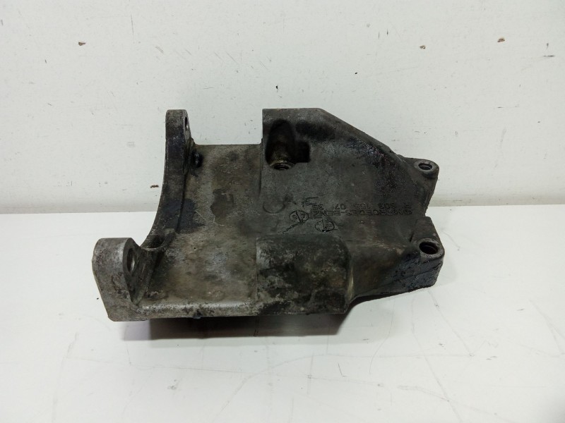 Recambio de soporte alternador para mercedes-benz sprinter (w901,w903) combi 2.9 turbodiesel referencia OEM IAM R6031550735  