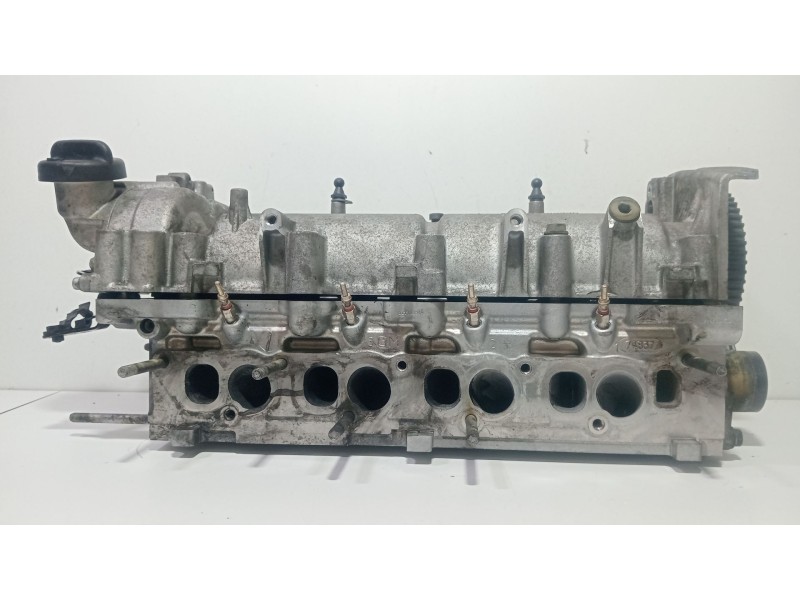 Recambio de culata para opel astra g berlina 2.0 dti referencia OEM IAM 55571945  