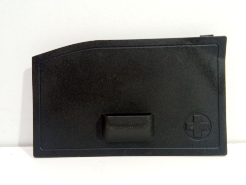 Recambio de moldura para audi a5 (8t3) 2.0 tdi referencia OEM IAM 8K2819424  