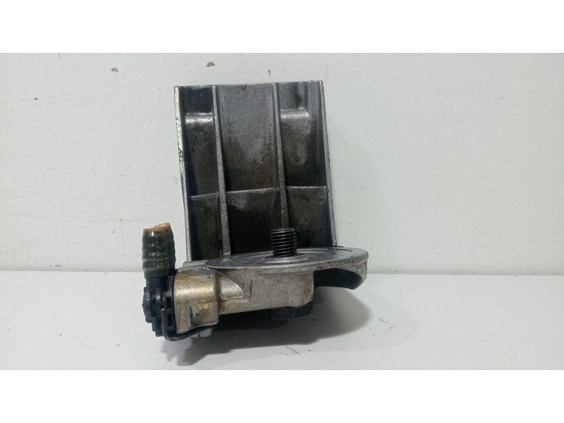 Recambio de soporte filtro gasoil para mercedes-benz sprinter (w901,w903) combi 2.9 turbodiesel referencia OEM IAM 6040920108  