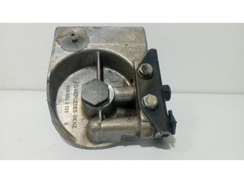 Recambio de soporte filtro gasoil para mercedes-benz sprinter (w901,w903) combi 2.9 turbodiesel referencia OEM IAM 6040920108  