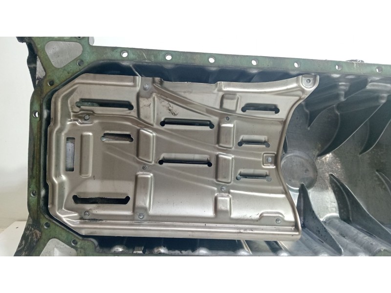 Recambio de carter para mercedes-benz sprinter (w901,w903) combi 208 d (901.3/902.371-372) referencia OEM IAM 60201448  