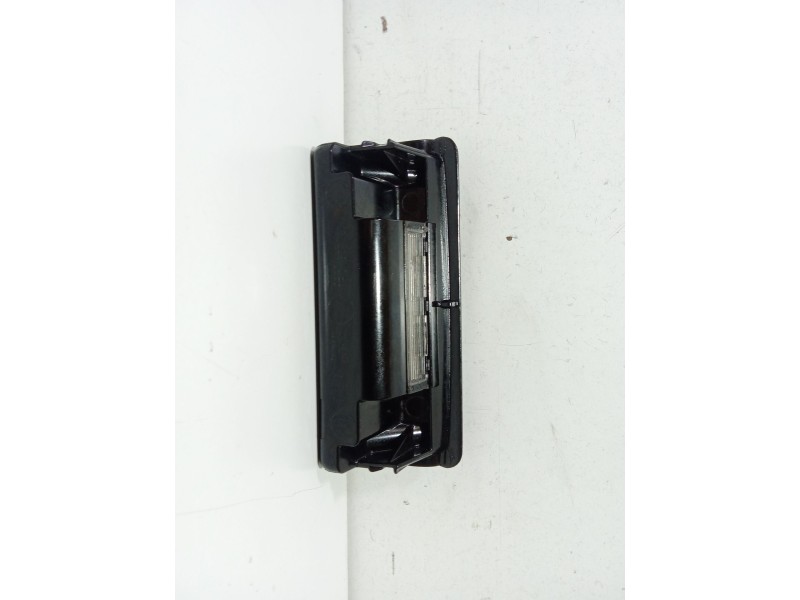 Recambio de cenicero para audi a3 (8p1) 1.6 tdi referencia OEM IAM 8P0857575  