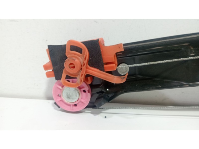 Recambio de elevalunas delantero derecho para fiat grande punto (199_) 1.3 d multijet referencia OEM IAM PUNTO (188_) 1.9 JTD 20 Recambio de elevalunas delantero derecho para fiat grande punto (199_) 1.3 d multijet referencia OEM IAM PUNTO (188_) 1.9 JTD 20