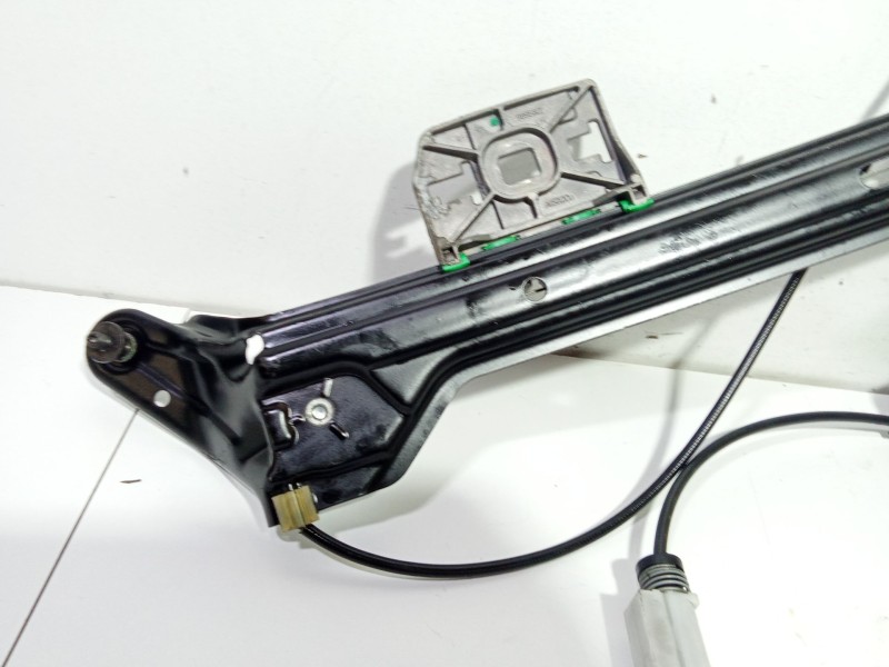 Recambio de elevalunas delantero izquierdo para volkswagen passat cc b6 (357) 2.0 tdi referencia OEM IAM 989582  