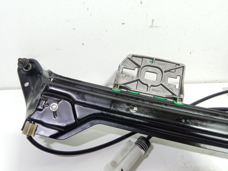 Recambio de elevalunas delantero izquierdo para volkswagen passat cc b6 (357) 2.0 tdi referencia OEM IAM 989582  