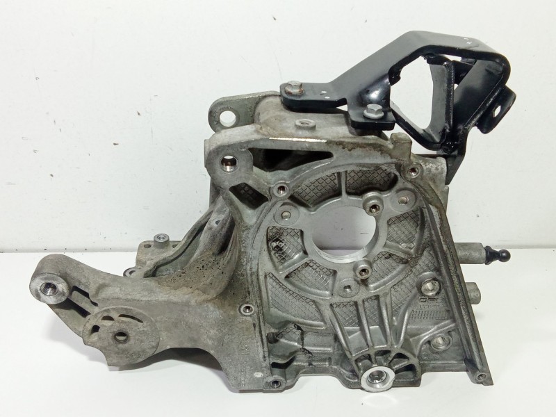 Recambio de soporte bomba inyeccion para opel insignia a (g09) 2.0 cdti (68) referencia OEM IAM 55566002  