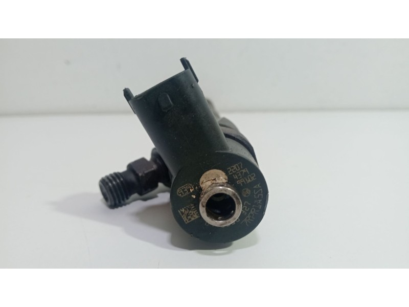 Recambio de inyector para opel insignia a (g09) 2.0 cdti (68) referencia OEM IAM 0445110327  