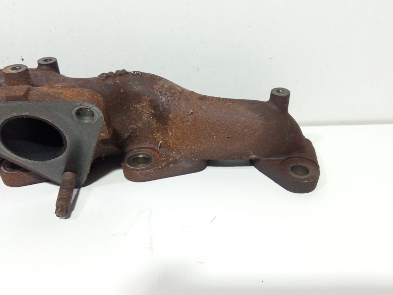 Recambio de colector escape para nissan almera tino (v10) 2.2 dci referencia OEM IAM AW400  