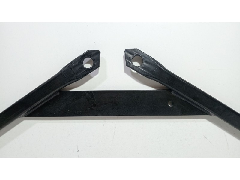 Recambio de travesaño superior para bmw 3 (f30, f80) 318 d referencia OEM IAM 690976101417  