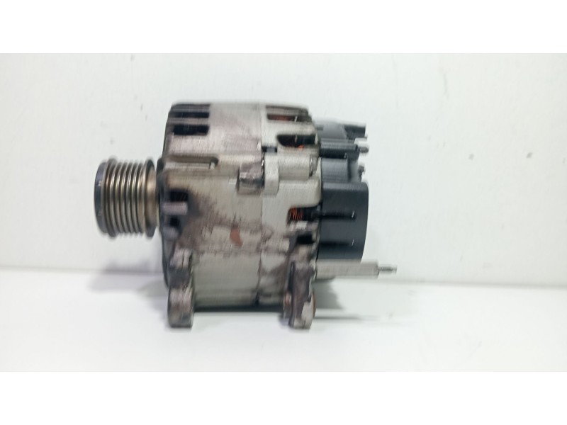 Recambio de alternador para audi a3 (8p1) 1.6 tdi referencia OEM IAM 03L903023A  