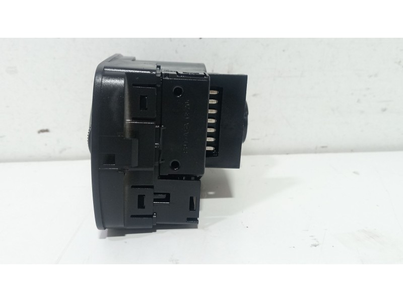 Recambio de mando luces para audi a3 (8p1) 1.6 tdi referencia OEM IAM 8P1941531EA  