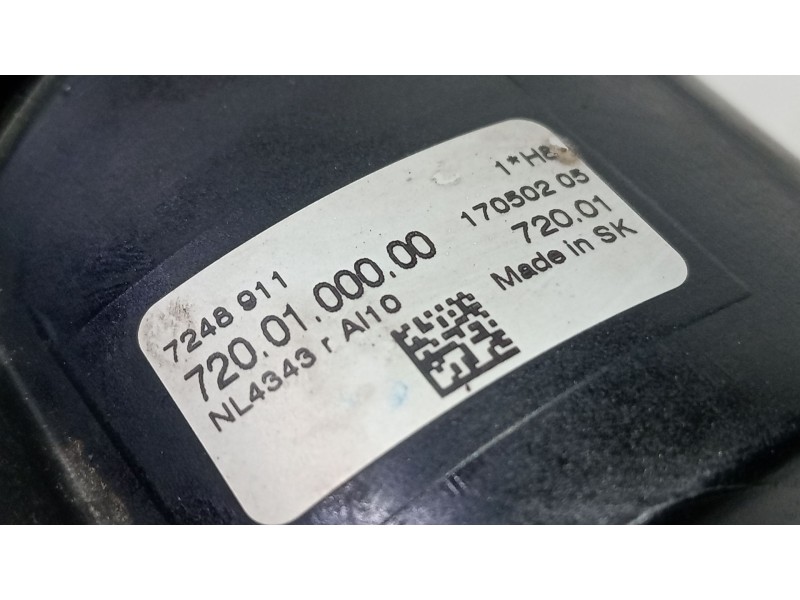 Recambio de faro antiniebla izquierdo para bmw 3 (f30, f80) 318 d referencia OEM IAM 7200100000  