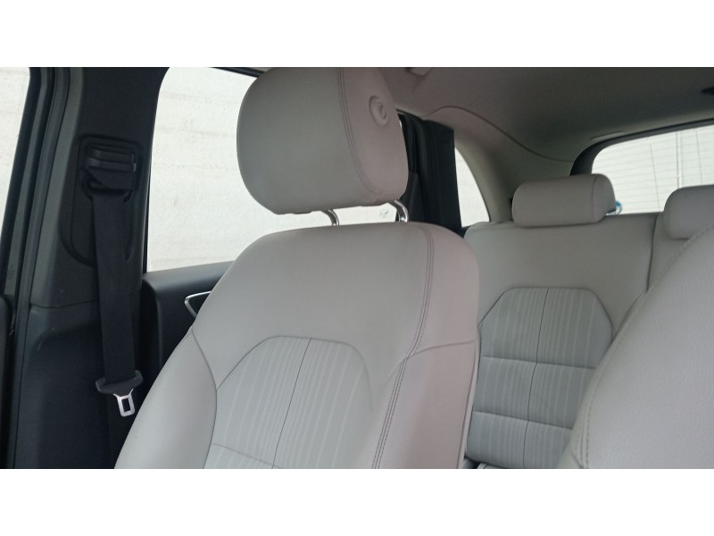 Recambio de juego asientos completo para mercedes-benz clase b sports tourer (w246, w242) b 180 cdi (246.200) referencia OEM IAM